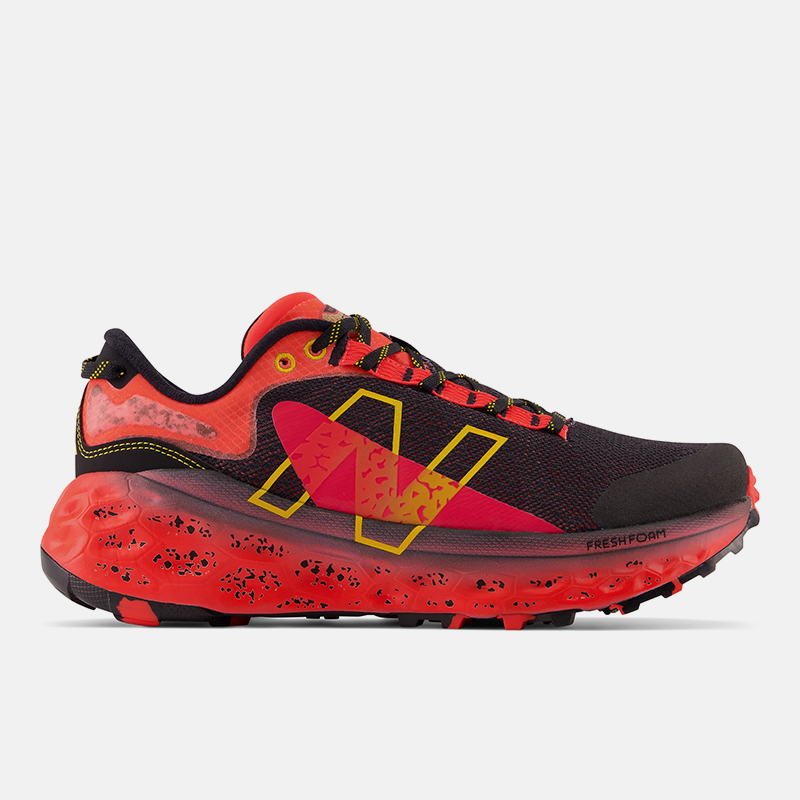 Fresh Foam X More Trail v2 נעלי ריצת שטח בצבע אדום ובצבע שחור 