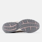 204L Lifestyle Shoes