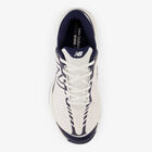 696v5 Tennis Shoes