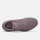 520V5 Running Shoes