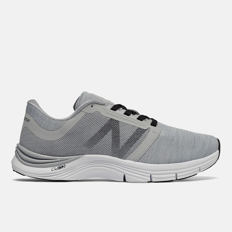 715V3 Training Shoes
