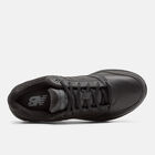 928v3 Walking Shoes