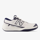 696v5 Tennis Shoes