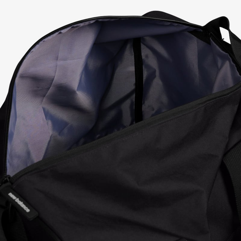 Essential Medium Duffel תיק אימון Essential Medium Duffel תיק אימון image number null