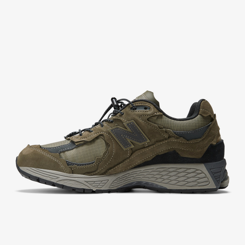 2002R Lifestyle Shoes image number null