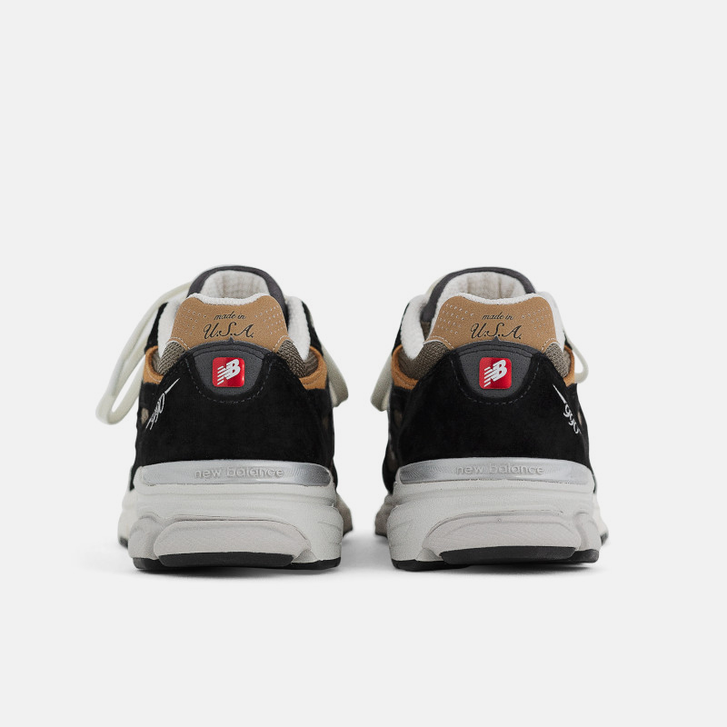 MADE in USA 990v3 נעלי אופנה MADE in USA 990v3 נעלי אופנה image number null