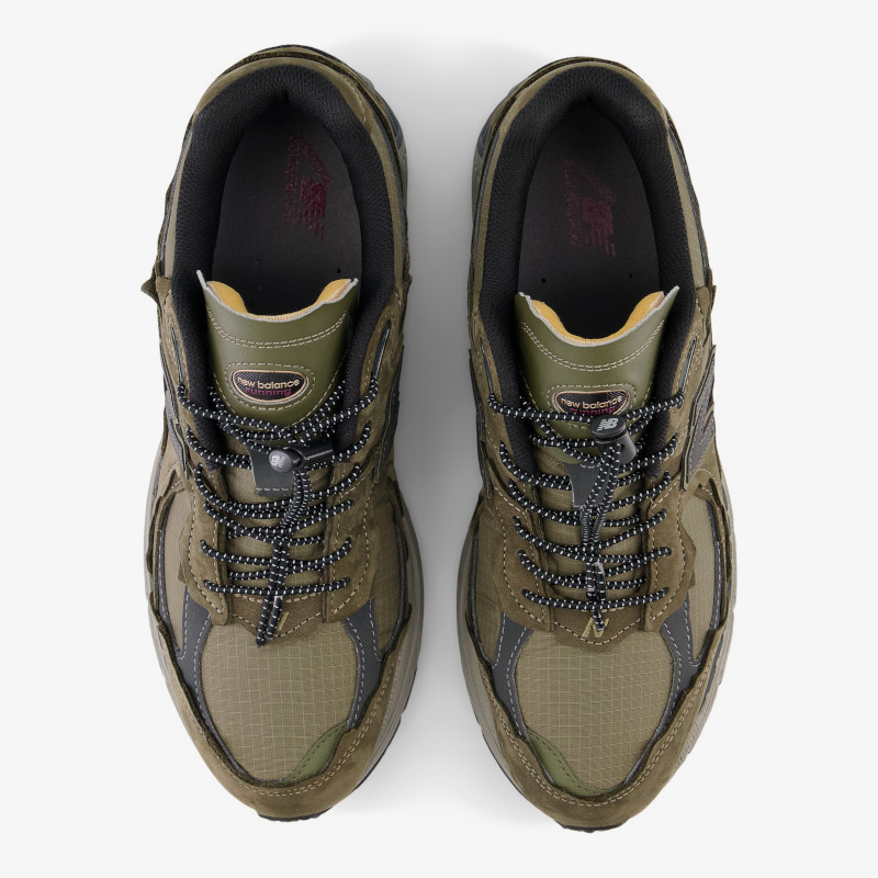 2002R Lifestyle Shoes image number null