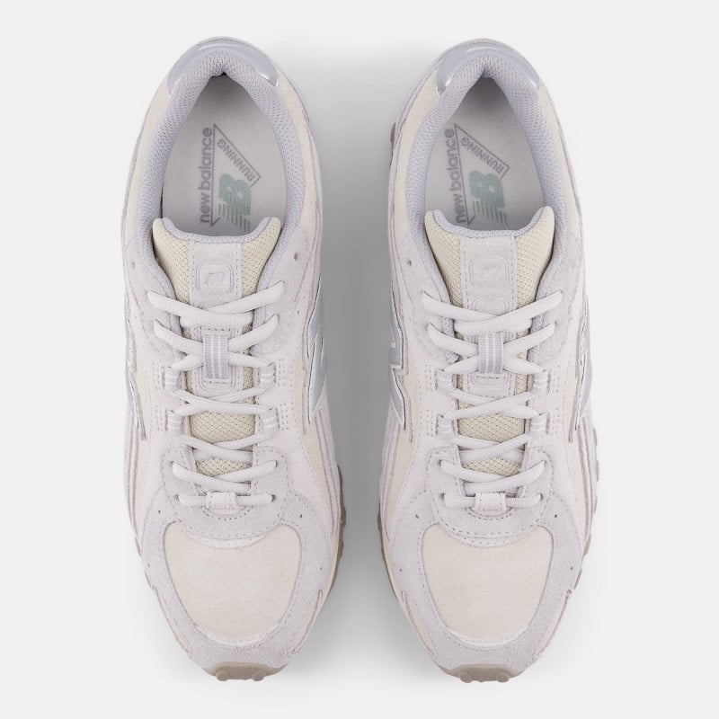 204L Lifestyle Shoes image number null