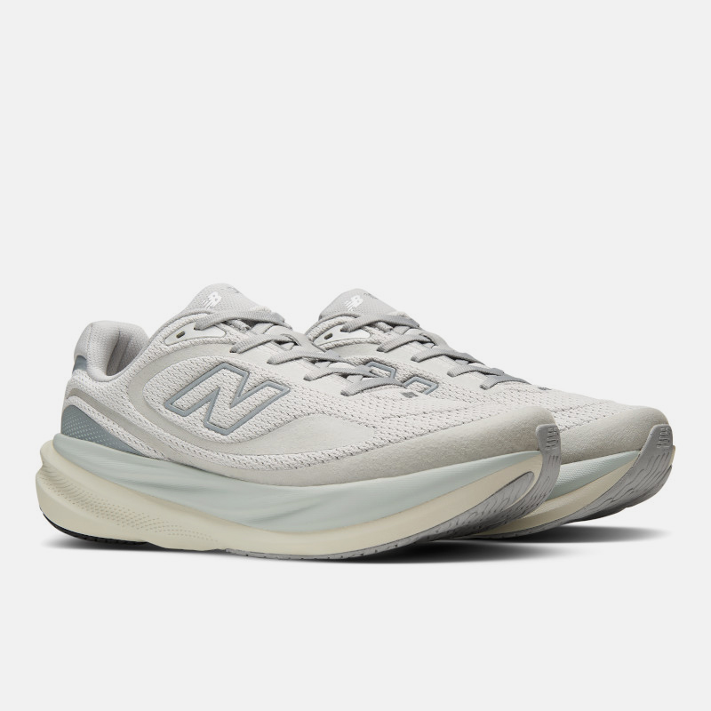 1080v15 Running Shoes image number null