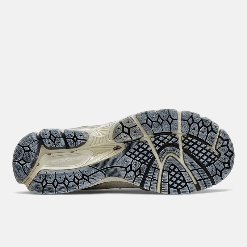 2002R Lifestyle Shoes 2002R Lifestyle Shoes image number null