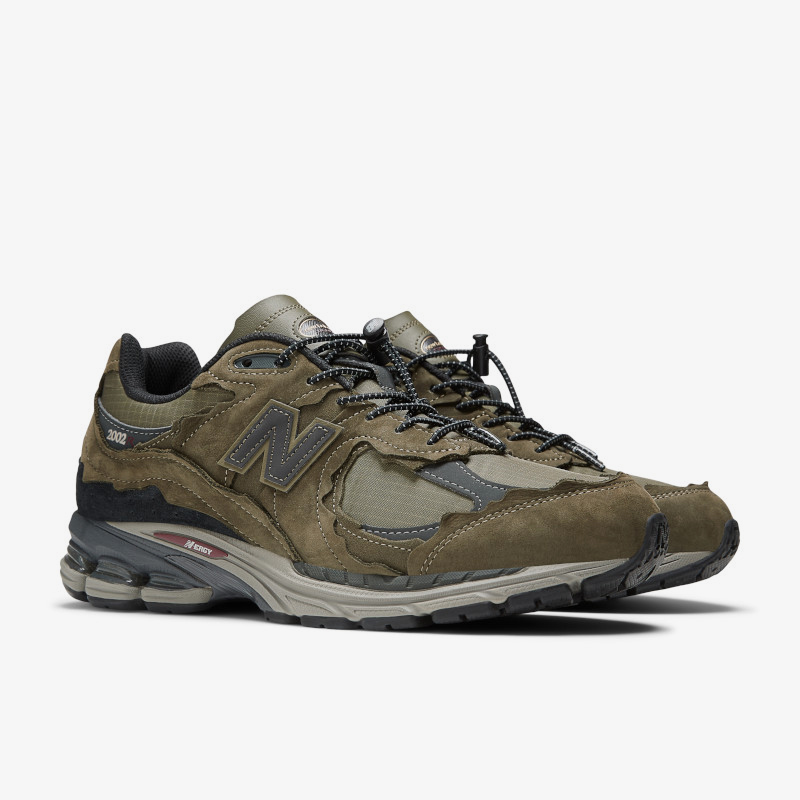 2002R Lifestyle Shoes image number null