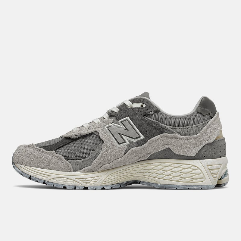 2002R Lifestyle Shoes 2002R Lifestyle Shoes image number null
