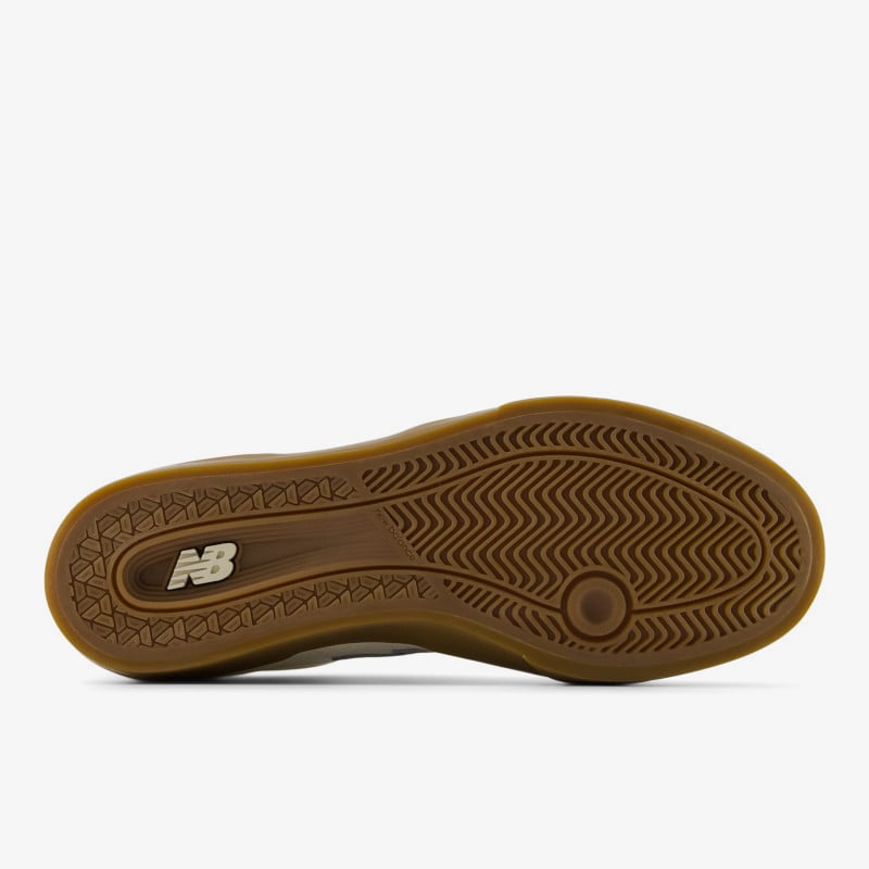 NB Numeric 272 נעלי סקייט image number null